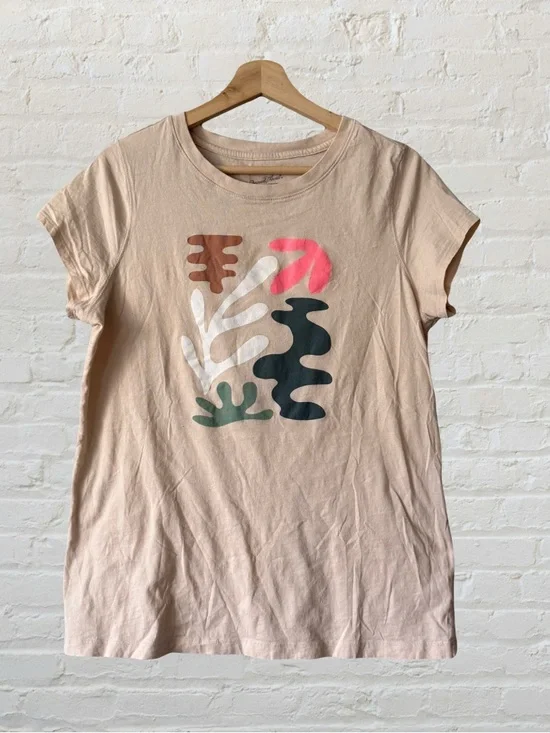 Universal Thread Abstract Tee - Picture 1 of 3